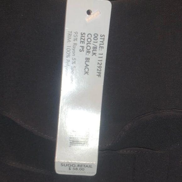 NEW petite women’s short sleeve top - Picture 3 of 8